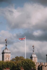 flag of the uk by the tower of london