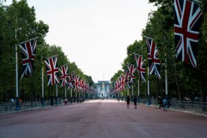 british flag over the mall in london